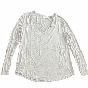 Long sleeve t shirt